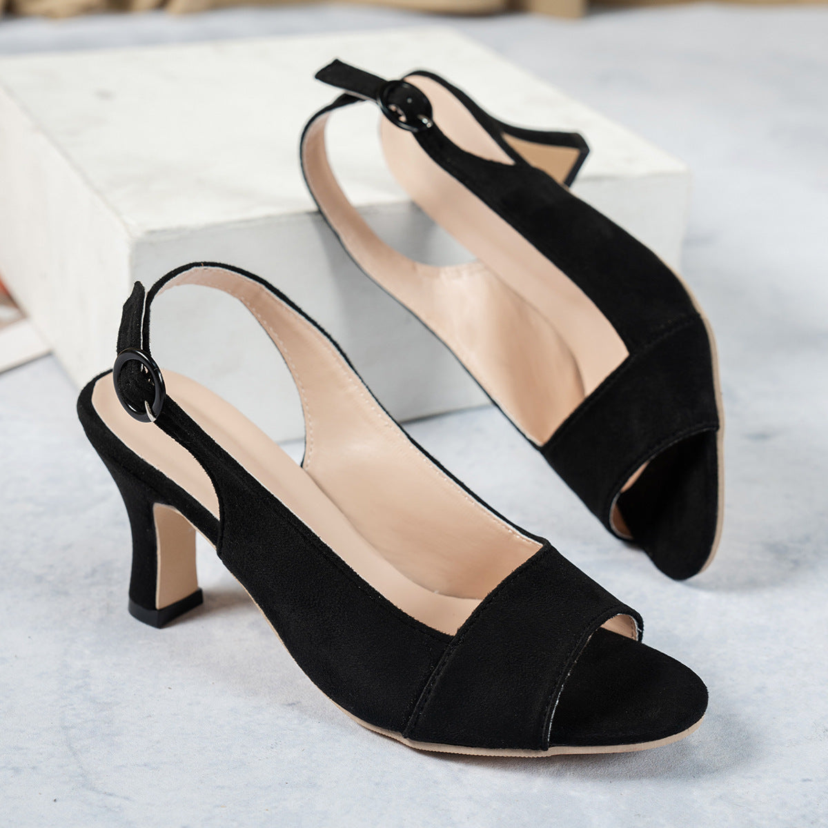 Spring And Summer New Pointed Toe Stiletto High Heel Shoes